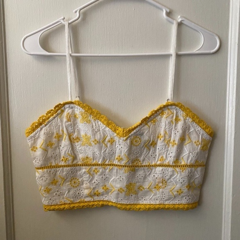 Forever 21 White and Yellow Embroidered Crop Top